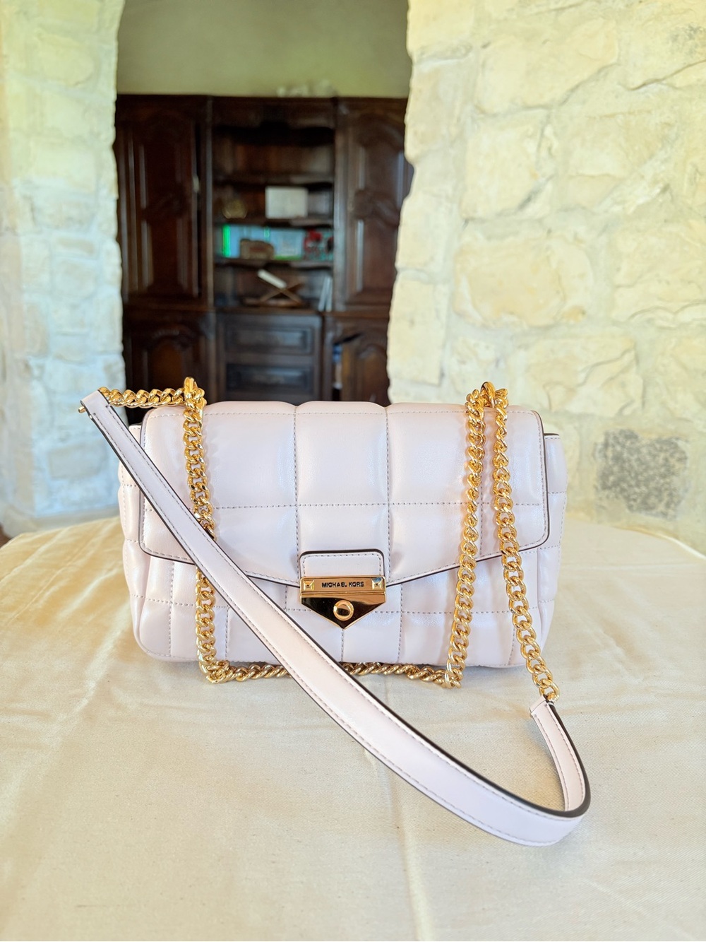 Michael Kors Quilted Shoulder Bag in Pale Pink with Gold Chain